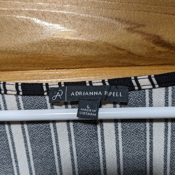 Adrianna Papell Women's Shirt, Size Large - Picture 3 of 5